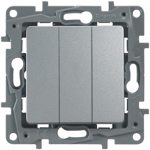   Legrand Etika 672413  
