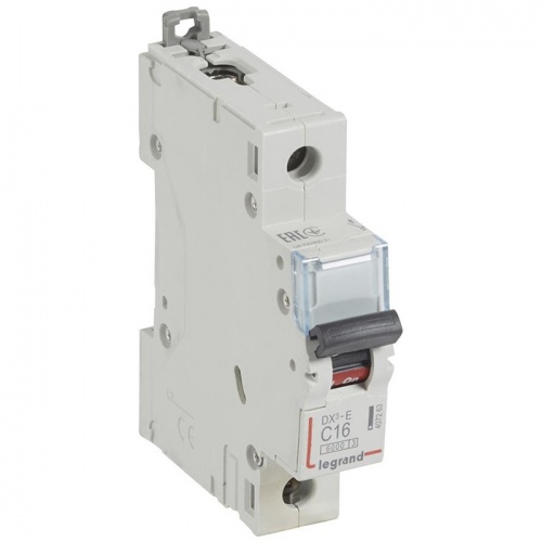�������������� ����������� Legrand DX3-E 407263 1P C 16A 6��