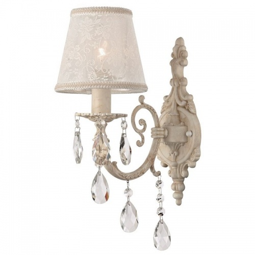 ��� Maytoni Filomena ARM390-01-W ����� E14 40W 220V