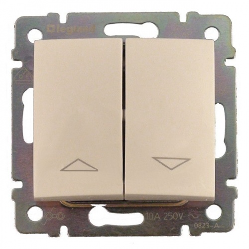     Legrand Valena 774304     