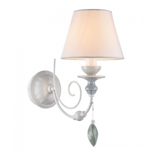 ��� Maytoni Adelia ARM540-01-W ����� E14 40W 220V