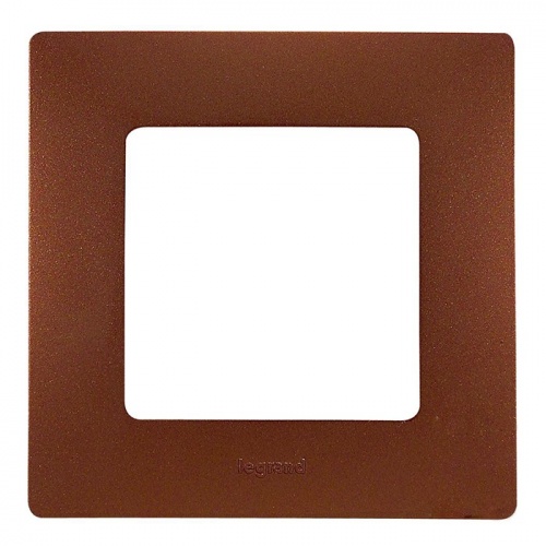   Legrand Etika 672571 