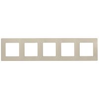   Legrand Etika 672515  