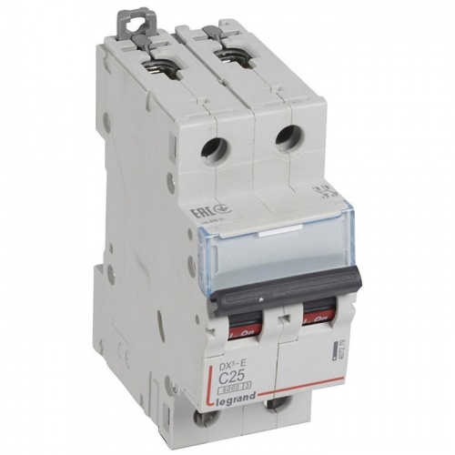 �������������� ����������� Legrand DX3-E 407279 2P C 25A 6��