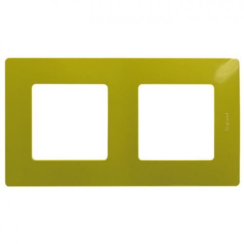   Legrand Etika 672542  