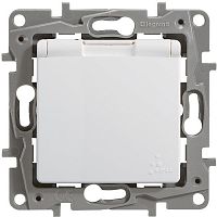   Legrand Etika 672232         