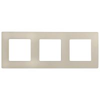   Legrand Etika 672513  