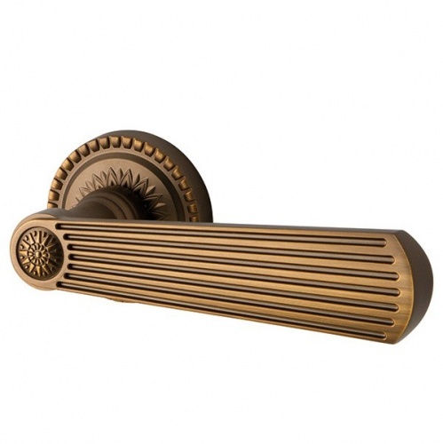 ����� ������� Armadillo Romeo CL3 BB-17