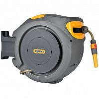 ������� Hozelock 2402 AutoReel ��������� �� ������� 25 � 11 �� � ���������� ��������